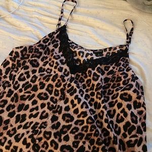 Cheetah print Torrid tank top Size 4